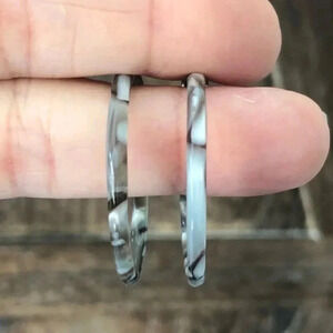 Grey Gray & Brown Swirl Tortie Circle Hoop Acrylic Resin Earrings NWT